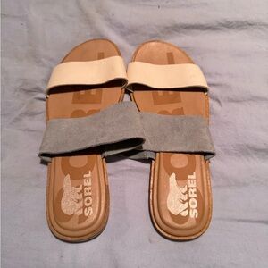 Sorel Women's Cream and Gray Slide Sandals